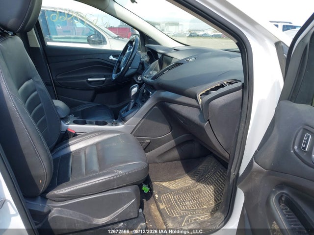 2015 Ford Escape Se მანქანა იყიდება აუქციონზე, vin: 1FMCU9G95FUC50356, აუქციონის ნომერი: 12672566