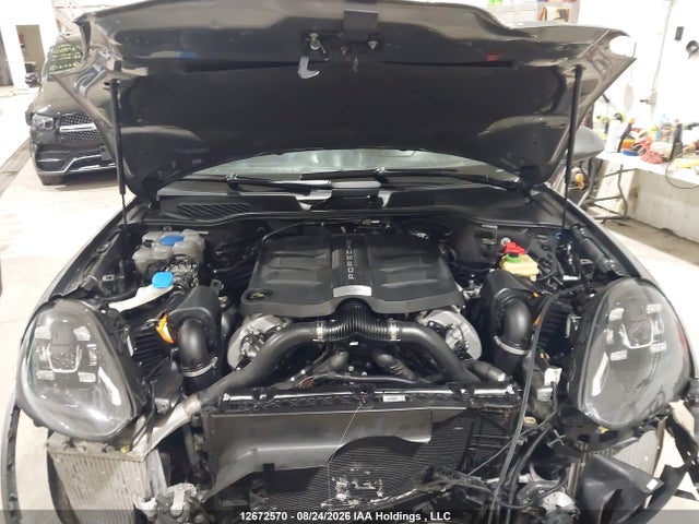 12672570 :رقم المزاد ، WP1AD2A2XHLA83059 vin ، 2017 Porsche Cayenne Gts مزاد بيع