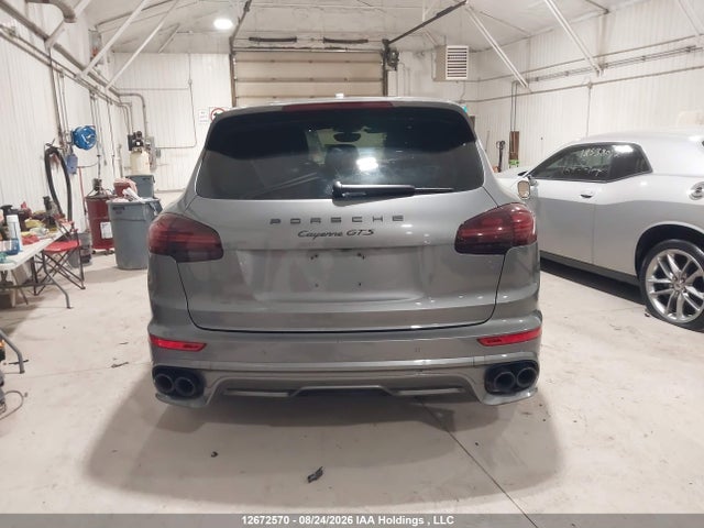 12672570 :رقم المزاد ، WP1AD2A2XHLA83059 vin ، 2017 Porsche Cayenne Gts مزاد بيع