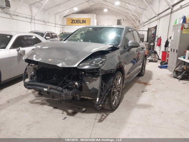 12672570 :رقم المزاد ، WP1AD2A2XHLA83059 vin ، 2017 Porsche Cayenne Gts مزاد بيع