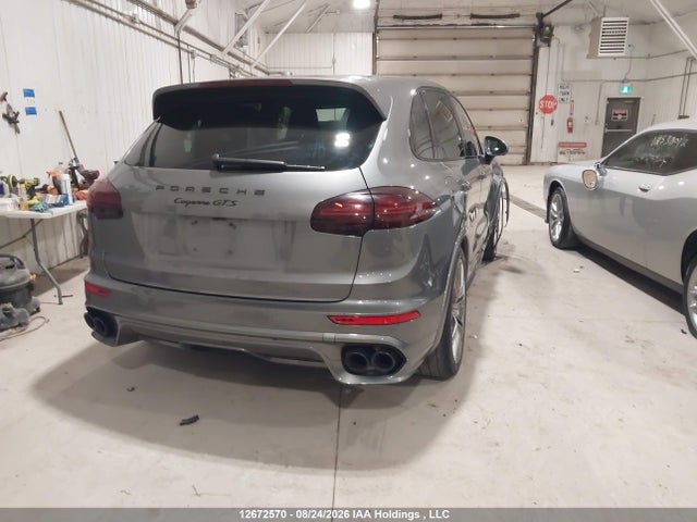 12672570 :رقم المزاد ، WP1AD2A2XHLA83059 vin ، 2017 Porsche Cayenne Gts مزاد بيع
