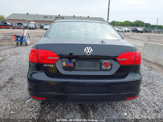 Продажа на аукционе авто 2012 Volkswagen Jetta 2.0l Trendline/2.0l Trendline+, vin: 3VW2K7AJ3CM328031, номер лота: 12672596