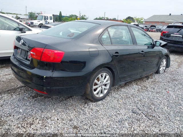 Продажа на аукционе авто 2012 Volkswagen Jetta 2.0l Trendline/2.0l Trendline+, vin: 3VW2K7AJ3CM328031, номер лота: 12672596