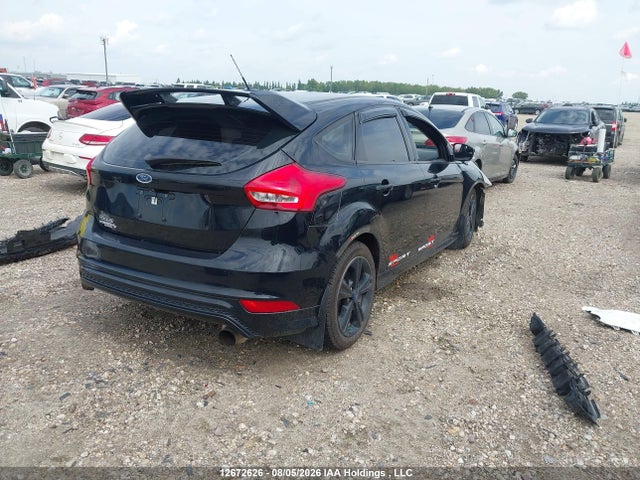 Ford FOCUS SE 2017 1FADP3K21HL239960 Image 4