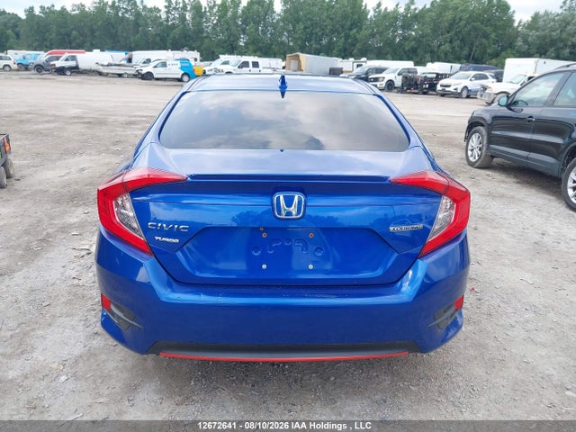 Honda Civic Touring 2018 2HGFC1F95JH108500 Image 16