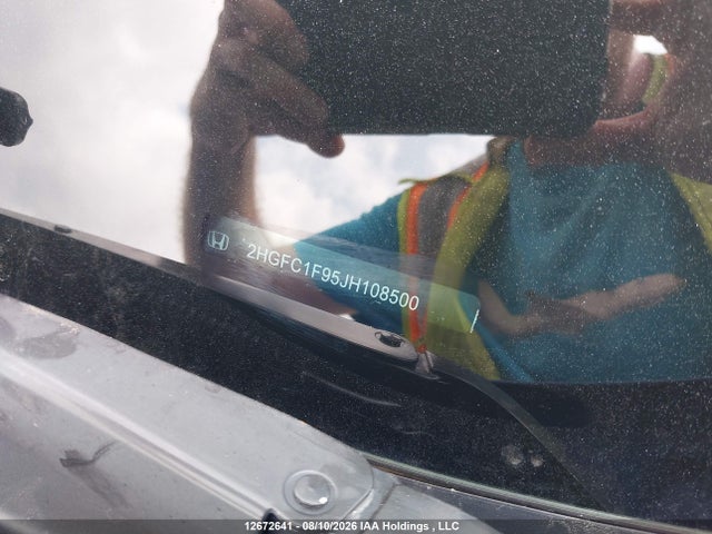 Honda Civic Touring 2018 2HGFC1F95JH108500 Image 18