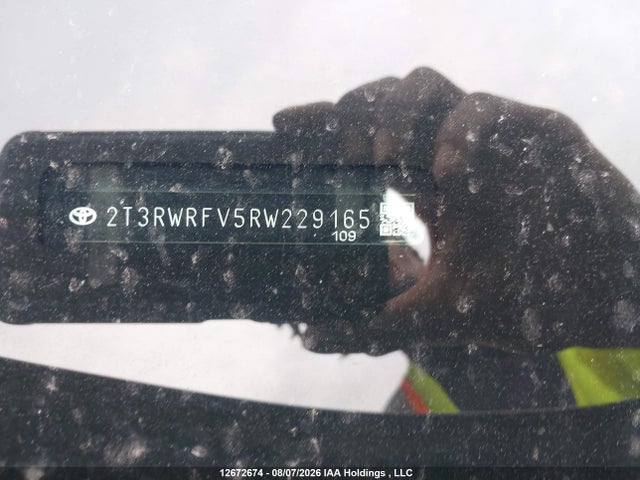 2T3RWRFV5RW229165 Toyota RAV4