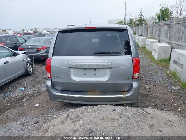 2C4RDGBG9FR671518 Dodge Grand Caravan Se