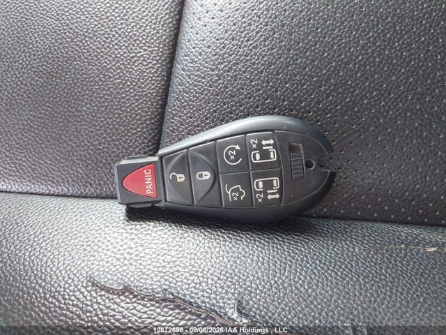 12672696 :رقم المزاد ، 2C4RDGDG8HR878398 vin ، 2017 Dodge Grand Caravan Crew مزاد بيع