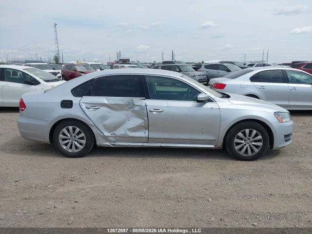 12672697 :رقم المزاد ، 1VWAH7A33DC105311 vin ، 2013 Volkswagen Passat S مزاد بيع