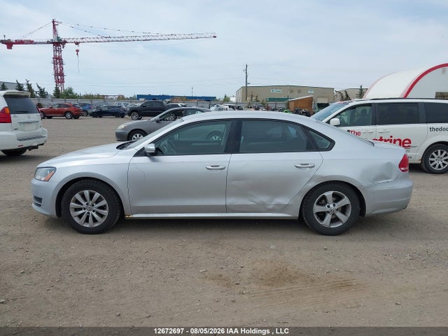 12672697 :رقم المزاد ، 1VWAH7A33DC105311 vin ، 2013 Volkswagen Passat S مزاد بيع