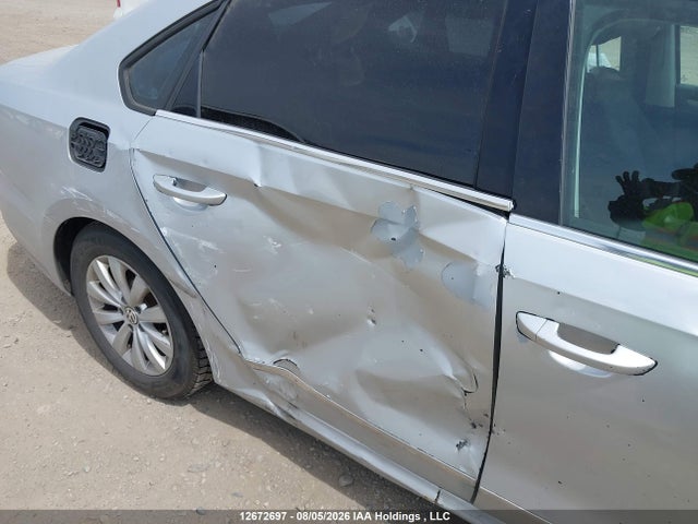 12672697 :رقم المزاد ، 1VWAH7A33DC105311 vin ، 2013 Volkswagen Passat S مزاد بيع