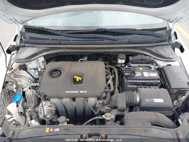Hyundai Elantra Le 2017 5NPD74LF1HH090472 Image 10