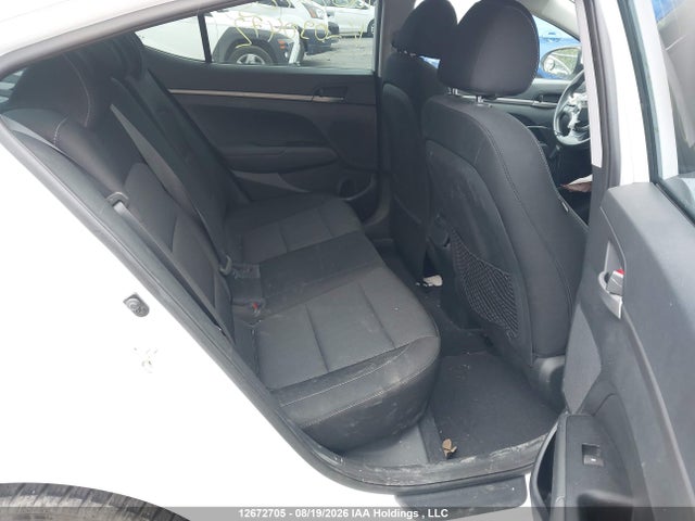 Hyundai Elantra Le 2017 5NPD74LF1HH090472 Image 8