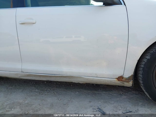 Aukcja sprzedaży 2011 Volkswagen Golf 2.5l Comfortline/2.5l Trendline, vin: 3VWPX7AJ4BM648884, numer aukcji: 12672711