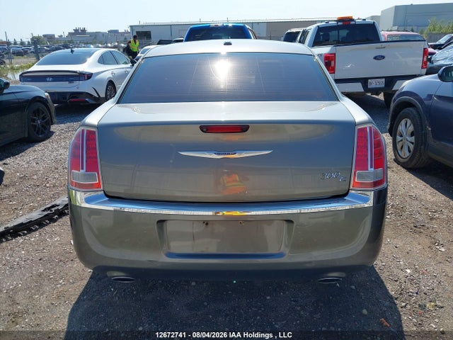 12672741 :رقم المزاد ، 2C3CCAET6CH253874 vin ، 2012 Chrysler 300c مزاد بيع