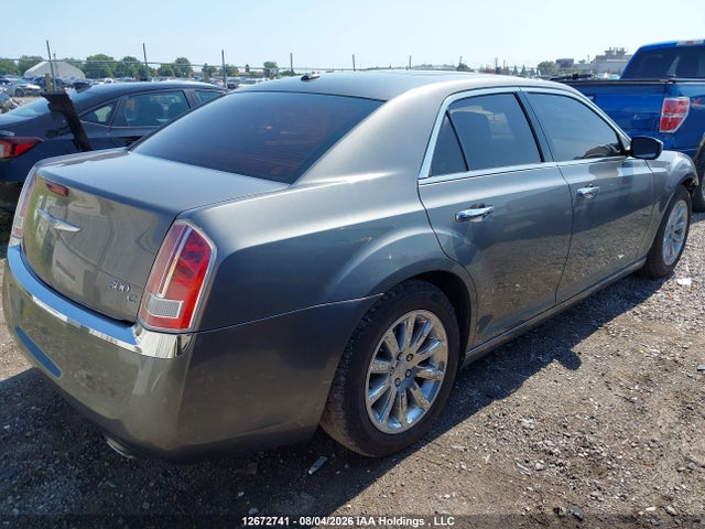 12672741 :رقم المزاد ، 2C3CCAET6CH253874 vin ، 2012 Chrysler 300c مزاد بيع