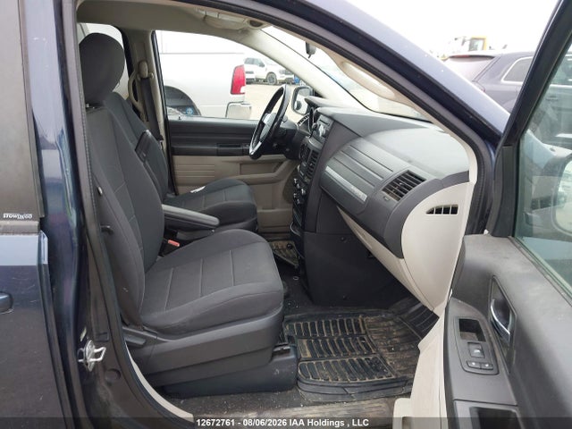 12672761 :رقم المزاد ، 2D8HN44P38R814200 vin ، 2008 Dodge Grand Caravan Se مزاد بيع