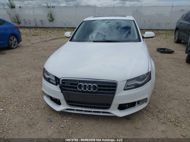 Продажа на аукционе авто 2012 Audi A4 2.0t, vin: WAUBFCFLXCN000201, номер лота: 12672762