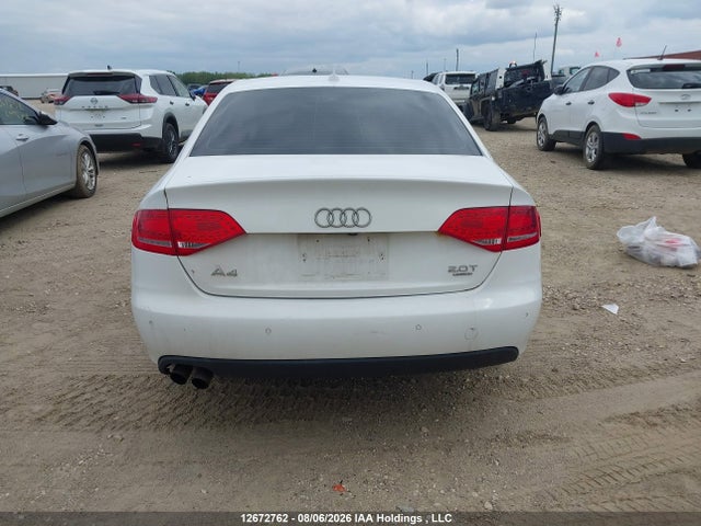 Продажа на аукционе авто 2012 Audi A4 2.0t, vin: WAUBFCFLXCN000201, номер лота: 12672762