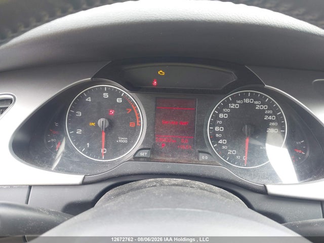 Продажа на аукционе авто 2012 Audi A4 2.0t, vin: WAUBFCFLXCN000201, номер лота: 12672762