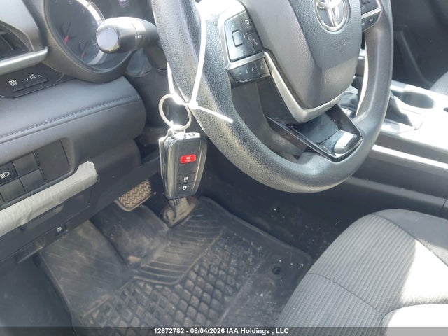 12672782 :رقم المزاد ، 5TDZZRAH4LS016418 vin ، 2020 Toyota Highlander L/le مزاد بيع