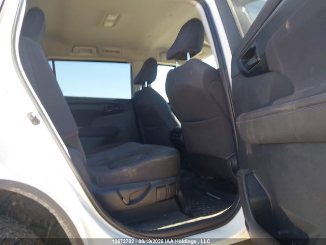 Auction sale of the 2020 Toyota Highlander L/le, vin: 5TDZZRAH4LS016418, lot number: 12672782