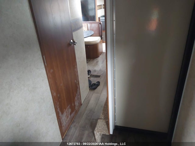 Keystone Bullet 2014 4YDT24823ED420062 Image 6