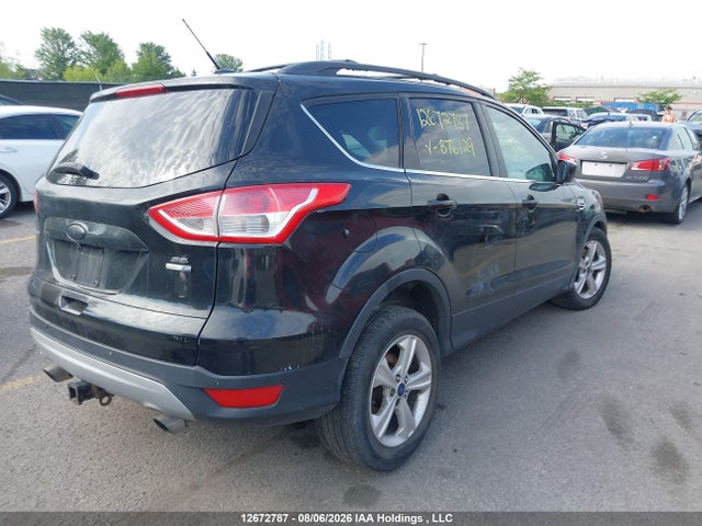 12672787 :رقم المزاد ، 1FMCU9G97FUB76129 vin ، 2015 Ford Escape Se مزاد بيع