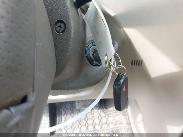 12672801 :رقم المزاد ، 2T1BR30E16C668982 vin ، 2006 Toyota Corolla مزاد بيع
