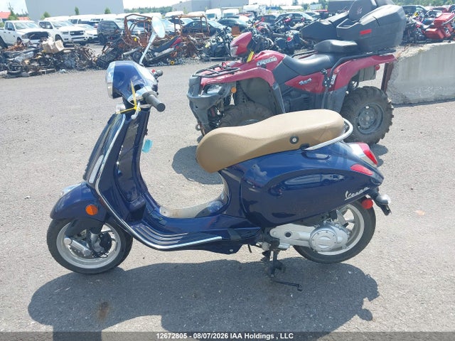 Продаж на аукціоні авто 2022 Vespa Primavera/sprint 50, vin: ZAPCA06B7N5103718, номер лоту: 12672805