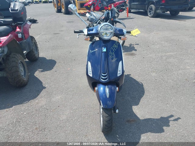 Продаж на аукціоні авто 2022 Vespa Primavera/sprint 50, vin: ZAPCA06B7N5103718, номер лоту: 12672805