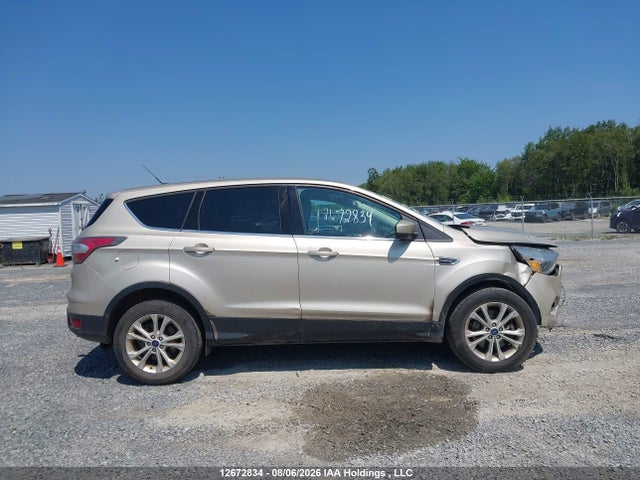 Ford ESCAPE SE 2017 1FMCU9GD2HUA42815 Image 14
