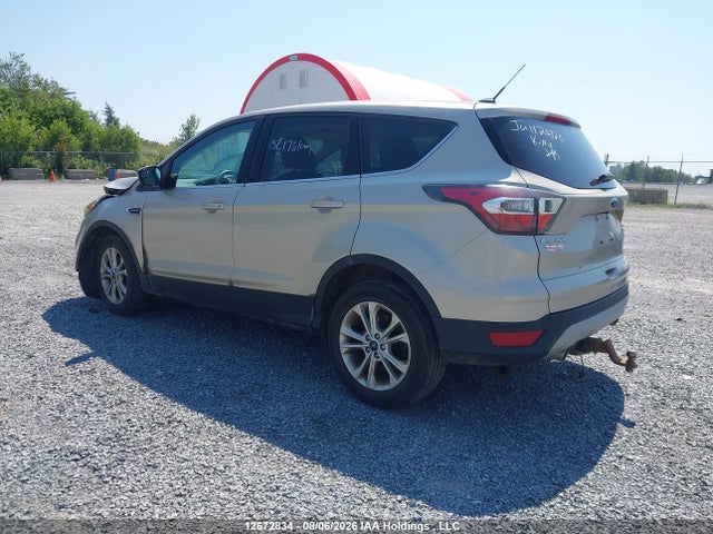 Ford ESCAPE SE 2017 1FMCU9GD2HUA42815 Image 3