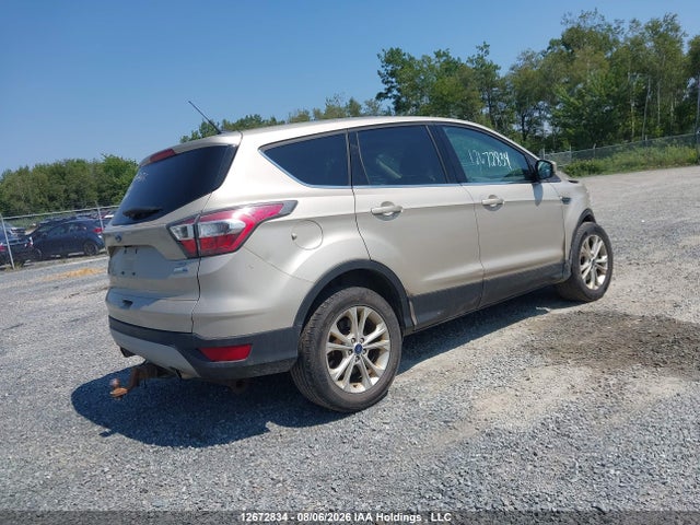 Ford ESCAPE SE 2017 1FMCU9GD2HUA42815 Image 4