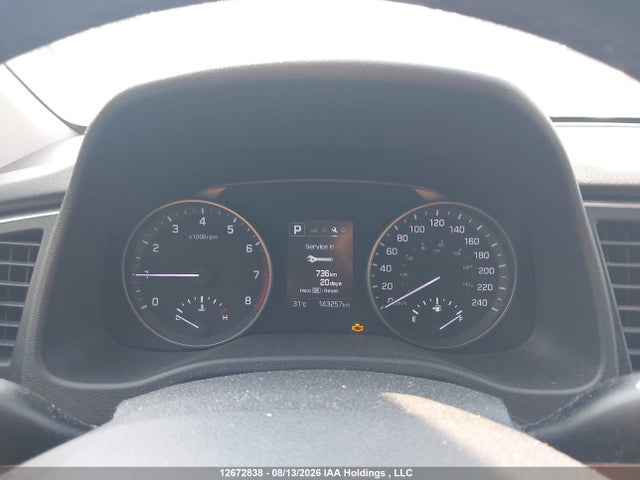 Продажа на аукционе авто 2017 Hyundai Elantra, vin: KMHD84LF3HU217673, номер лота: 12672838