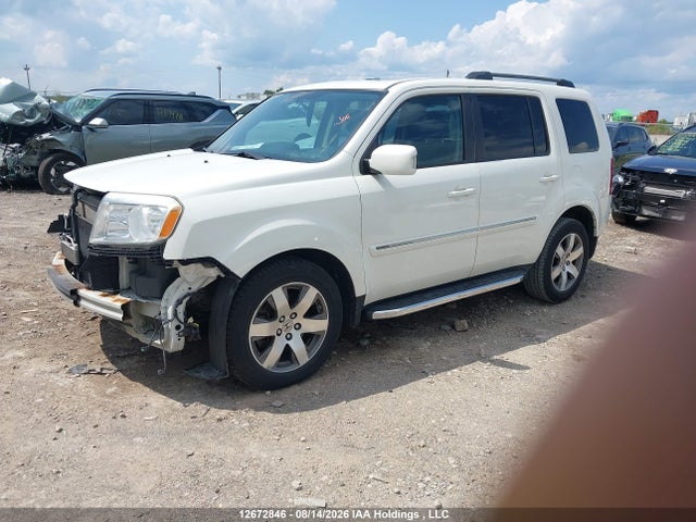 Honda Pilot Touring 2014 5FNYF4H96EB505531 Image 2