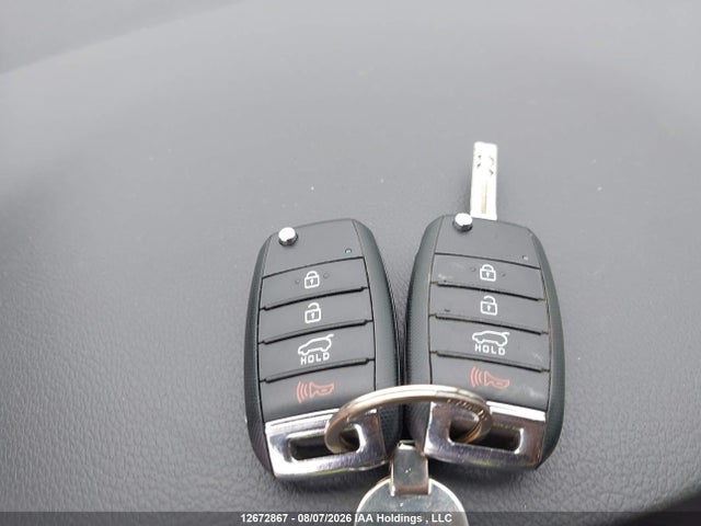 2018 Kia Sedona მანქანა იყიდება აუქციონზე, vin: KNDMB5C11J6393311, აუქციონის ნომერი: 12672867