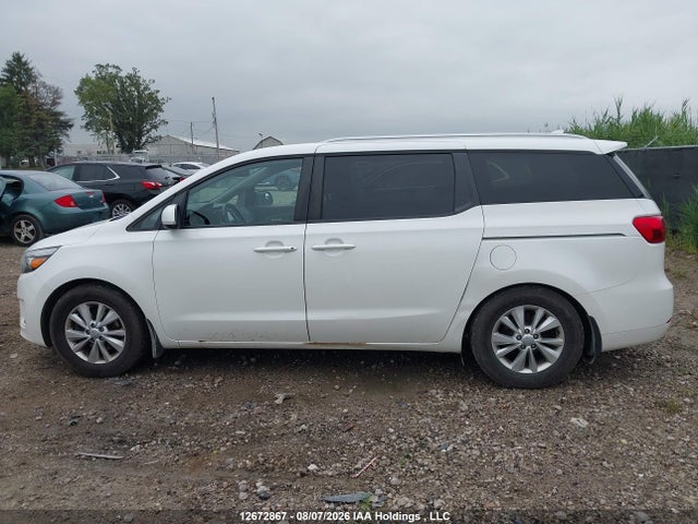 2018 Kia Sedona მანქანა იყიდება აუქციონზე, vin: KNDMB5C11J6393311, აუქციონის ნომერი: 12672867
