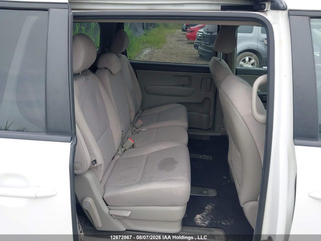 2018 Kia Sedona მანქანა იყიდება აუქციონზე, vin: KNDMB5C11J6393311, აუქციონის ნომერი: 12672867