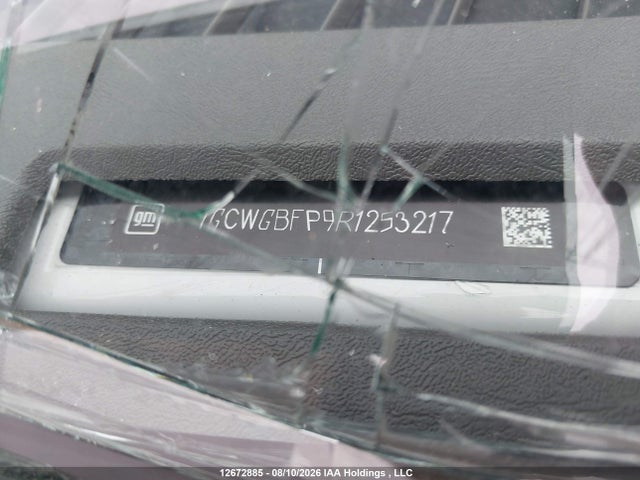 Chevrolet Express G2500 2024 1GCWGBFP9R1253217 Image 19