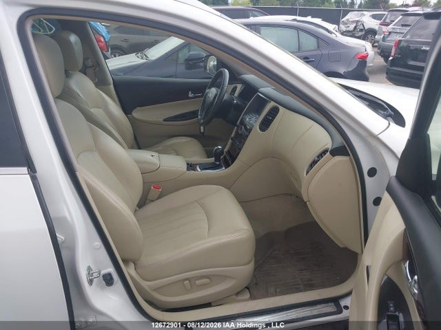 JN1BJ0RR2HM408241 Infiniti QX50