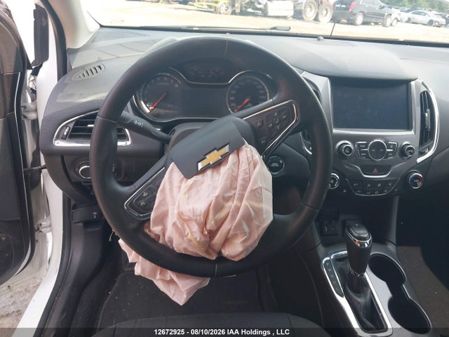 2017 Chevrolet Cruze მანქანა იყიდება აუქციონზე, vin: 1G1BE5SM4H7255303, აუქციონის ნომერი: 12672925