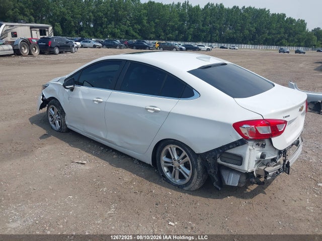 2017 Chevrolet Cruze მანქანა იყიდება აუქციონზე, vin: 1G1BE5SM4H7255303, აუქციონის ნომერი: 12672925