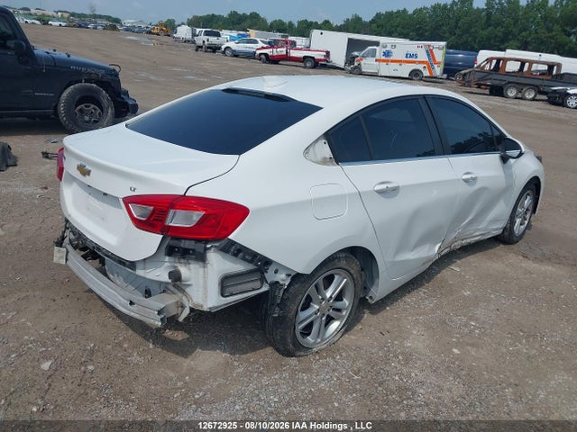 2017 Chevrolet Cruze მანქანა იყიდება აუქციონზე, vin: 1G1BE5SM4H7255303, აუქციონის ნომერი: 12672925