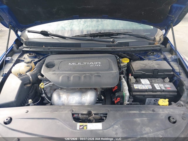 Chrysler 200 Limited 2015 1C3CCCAB0FN735762 Image 10