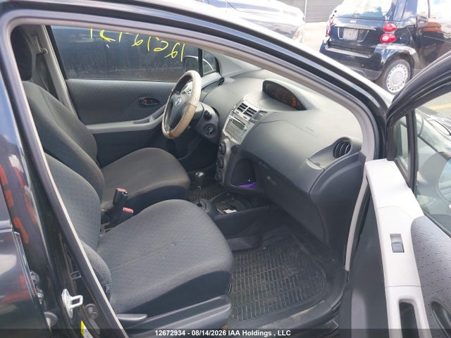 2011 Toyota Yaris Le მანქანა იყიდება აუქციონზე, vin: JTDKT4K32B5338665, აუქციონის ნომერი: 12672934