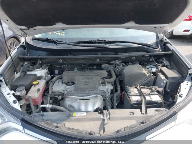 2T3ZFREV0JW498132 Toyota RAV4 LE