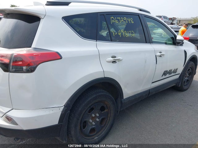 2T3ZFREV0JW498132 Toyota RAV4 LE