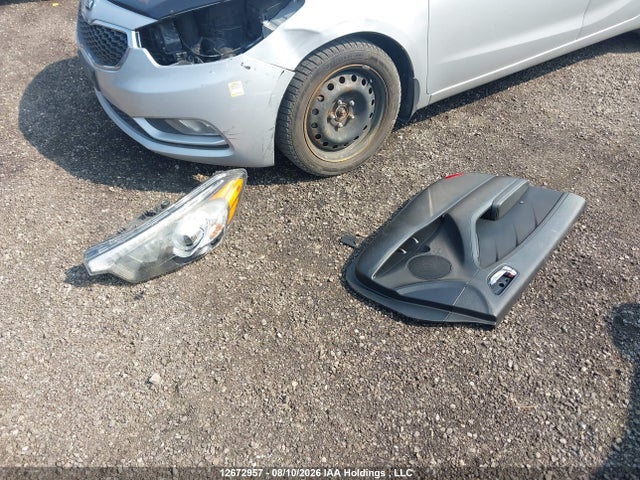 KIA Forte 2016 KNAFX4A83G5530460 Image 11